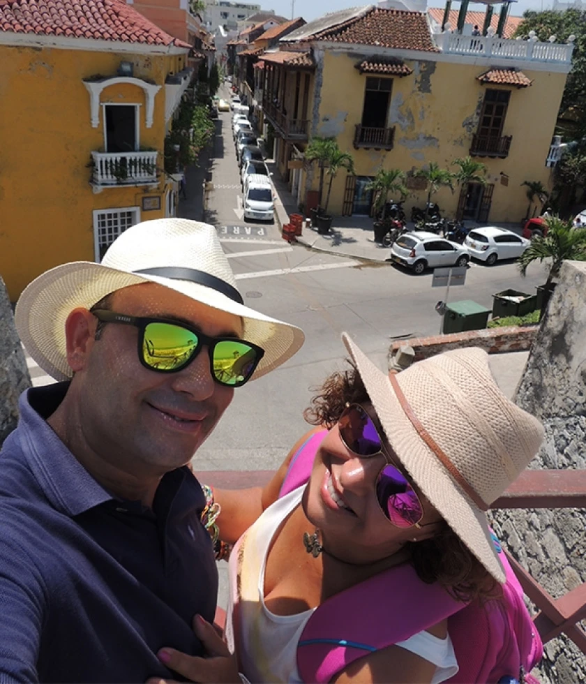 Viajes en Alex y Vivi